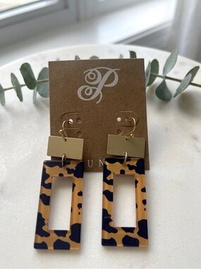 New Plunder Rectangular Drop Animal Print Earrings